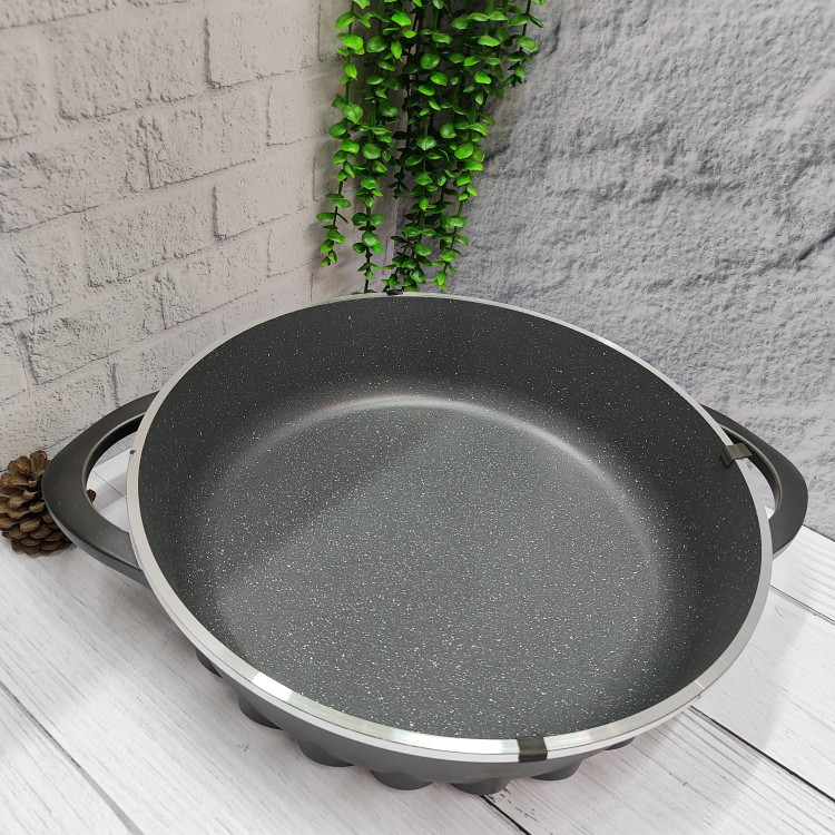 تابه چدن گرانیتی سایز 40 برند(اس جی)